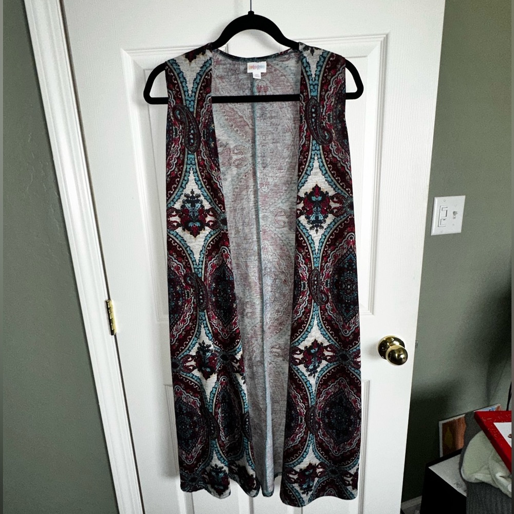Cardigan sleeveless LulaRoe. Size XS. Colorful